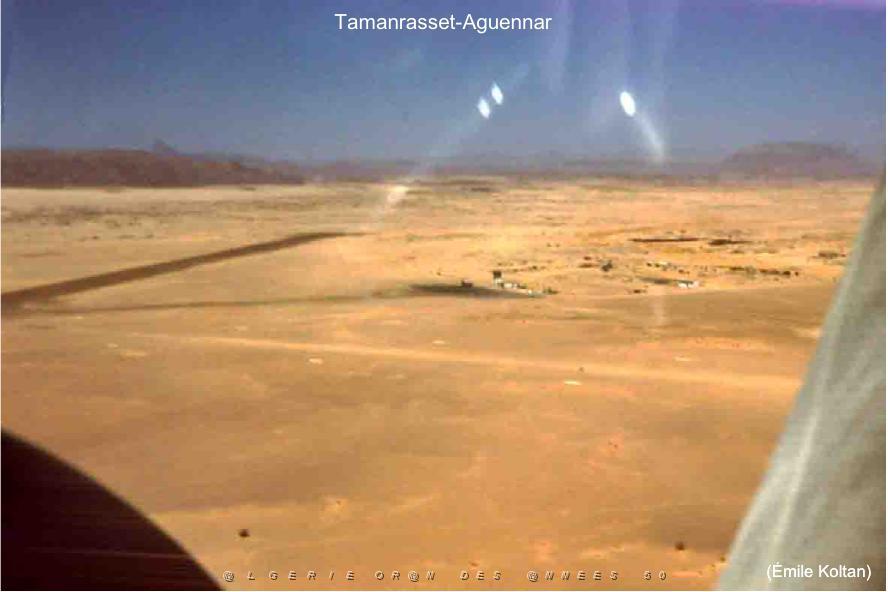 150-AERODROME-ET-BASE-1945-1962-34- (71) TAMANRASSET.jpg